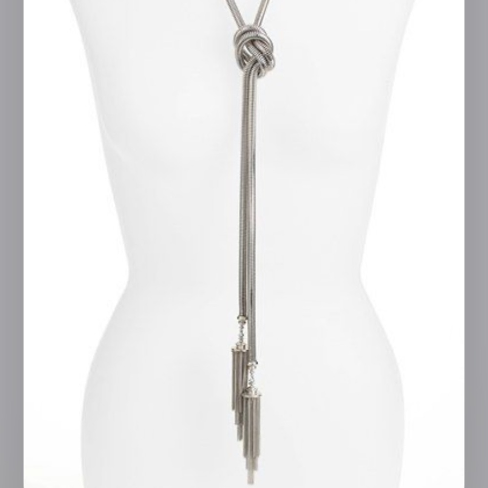 Kendra Scott - RARE McKayla necklace